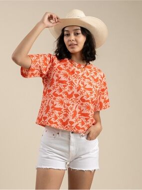 Sendero Provisions Co. The Verano Top Botanical Animal Print Boxy Top Small NWT
